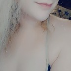 blondebuttercup Profile Picture