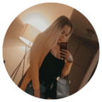 cryyystal_nicole Profile Picture