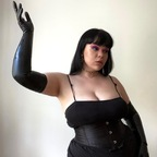 dominantriss Profile Picture