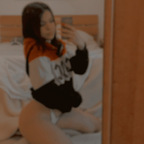eliiss_c Profile Picture