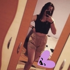 nicolle Profile Picture